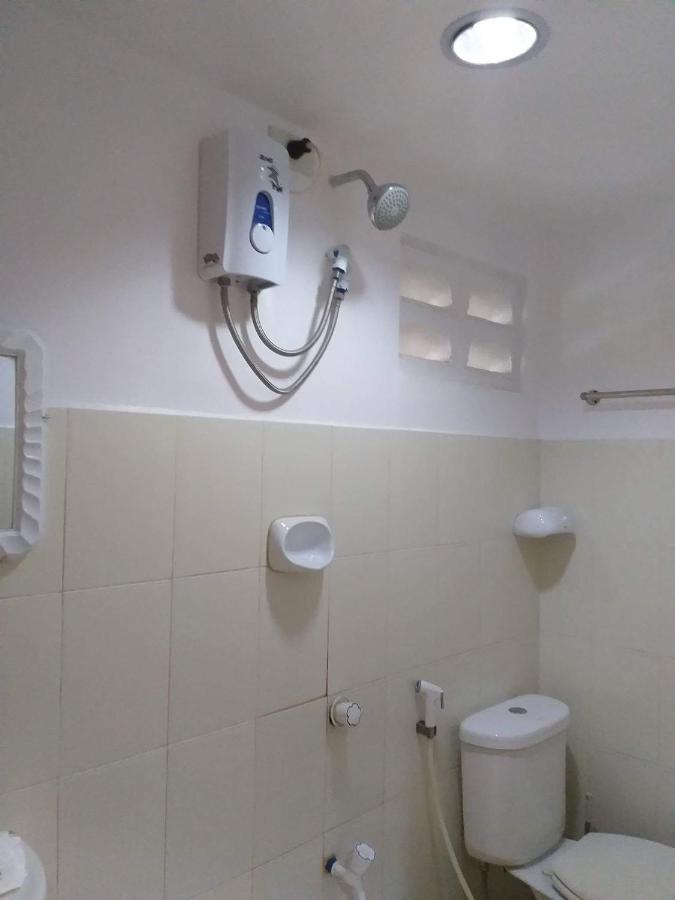 Park Vil-La Apartelle Кесон-Сіті Екстер'єр фото
