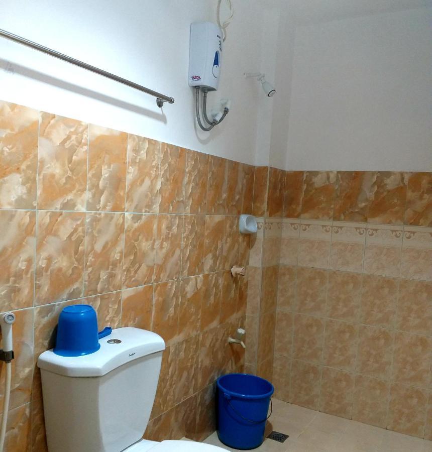 Park Vil-La Apartelle Кесон-Сіті Екстер'єр фото