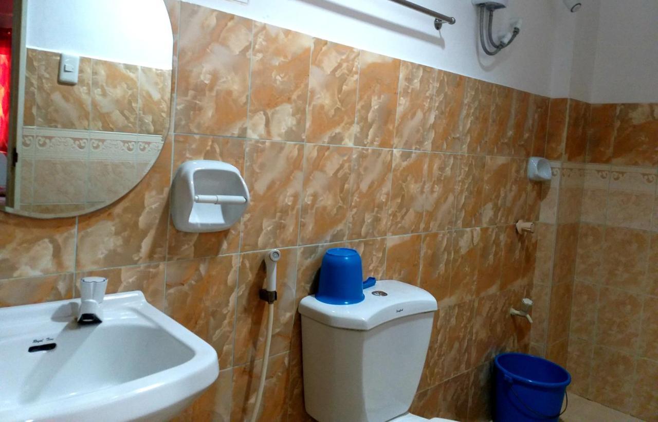 Park Vil-La Apartelle Кесон-Сіті Екстер'єр фото